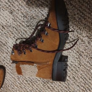 Sam Eldeman women's boots